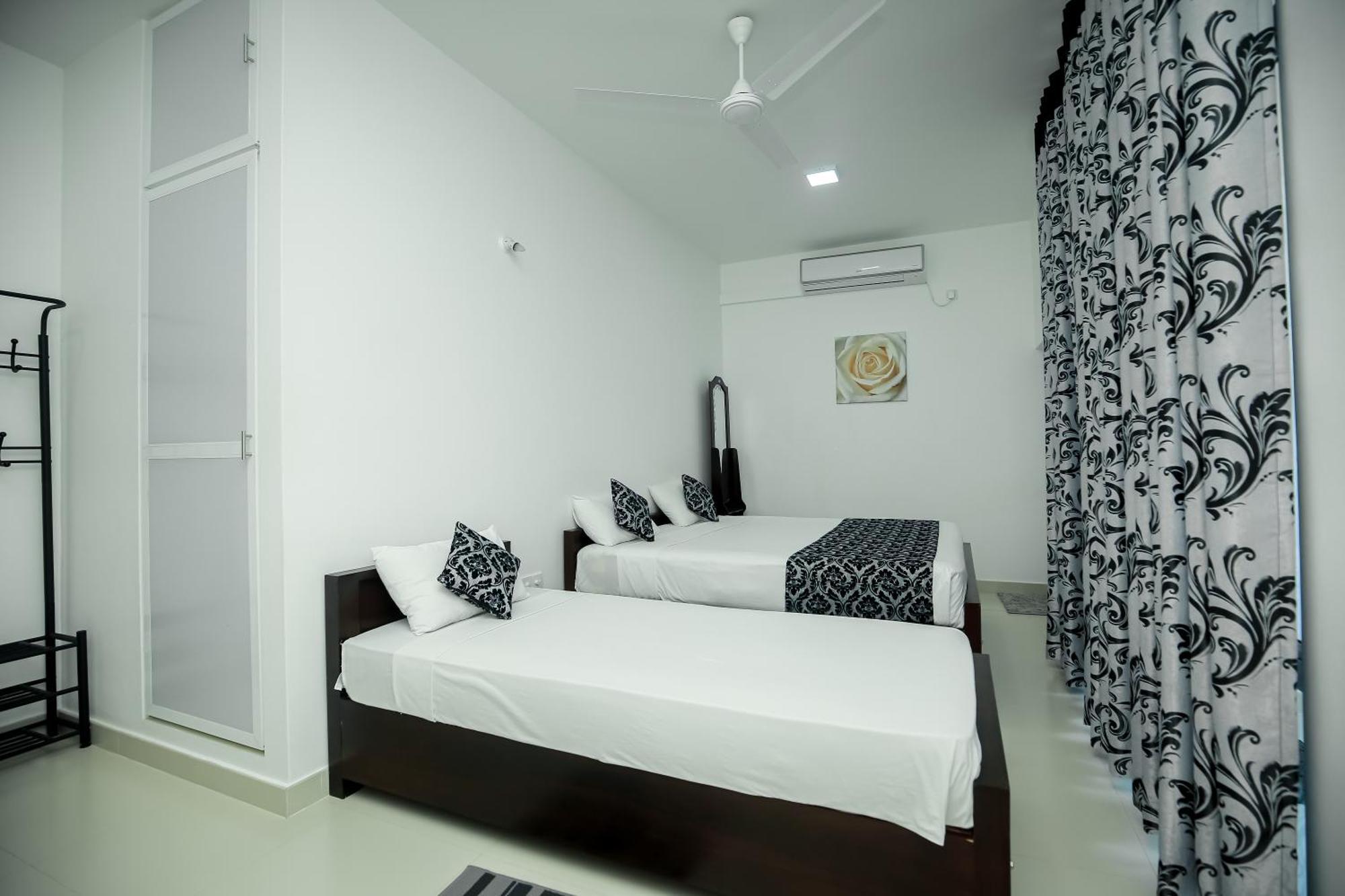 Roabaa Guesthouse Баттикалоа Номер фото